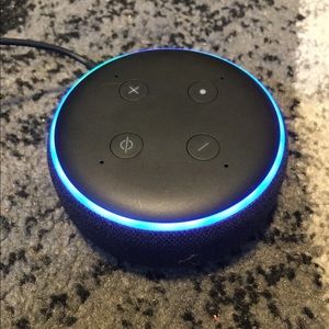 Amazon Alexia echo dot GOOD CONDITION